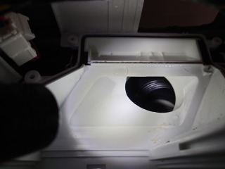日立製ドラム式洗濯機乾燥ダクト