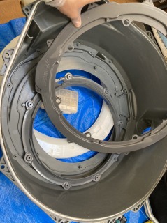 パナソニックドラム式洗濯機NA-VX5200脱水受けカバー清掃