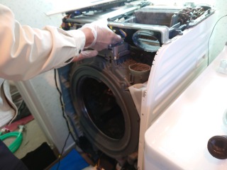 パナソニックドラム式洗濯機VX9600分解清掃