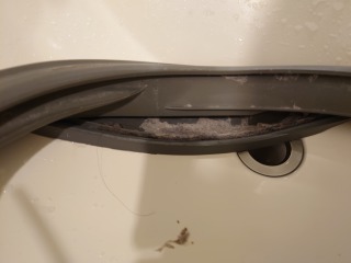 パナソニックドラム式洗濯機NA-VX8900窓パッキン汚れ