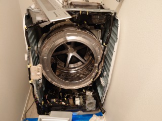 パナソニックドラム式洗濯機NA-VX8900分解清掃