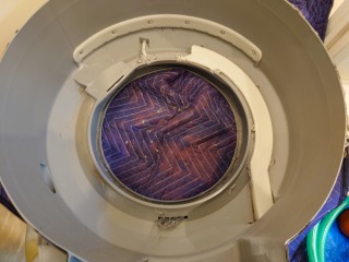 日立ドラム式洗濯機BD-S8600脱水受けカバー汚れ