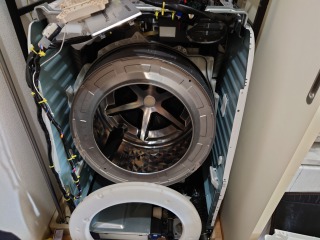 パナソニックドラム式洗濯機NA-VX800A分解清掃