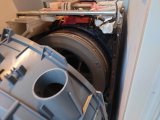 東芝ドラム式洗濯機TW-127X7分解清掃
