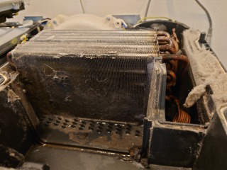 パナソニックドラム式洗濯機NA-NX8500ヒートポンプ汚れ