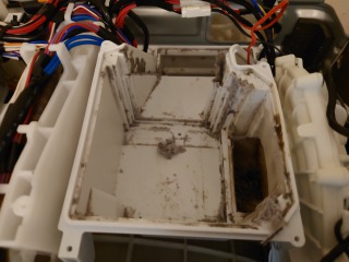 日立ドラム式洗濯機BD-SV110A乾燥風路汚れ
