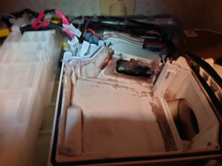 日立ドラム式洗濯機BD-NX120B乾燥風路汚れ