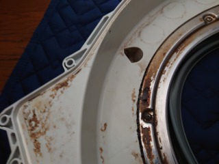 パナソニックドラム式洗濯機NA-VD130脱水受けカバー汚れ