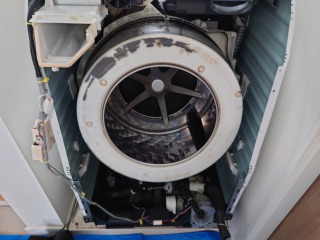パナソニックドラム式洗濯機NA-VX7600分解