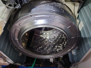 パナソニックドラム式洗濯機NA-VX7600洗濯槽