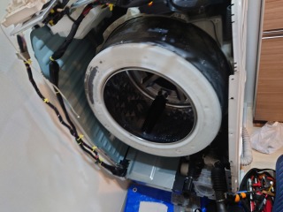 パナソニックドラム式洗濯機NA-NX8800分解清掃