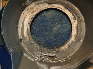 パナソニックドラム式洗濯機NA-VX9900脱水受けカバー汚れ