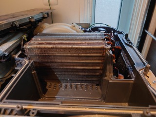 パナソニックドラム式洗濯機NA-VX8700ヒートポンプ内部清掃