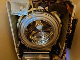パナソニックドラム式洗濯機NA-VD150分解