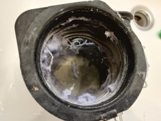 パナソニックドラム式洗濯機NA-VG1400排気ホース