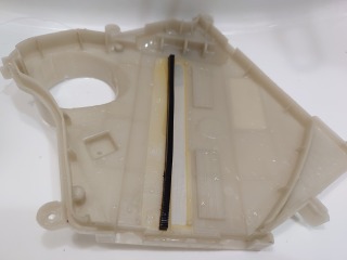 東芝ドラム式洗濯機TW-117X6ヒートポンプユニット蓋裏