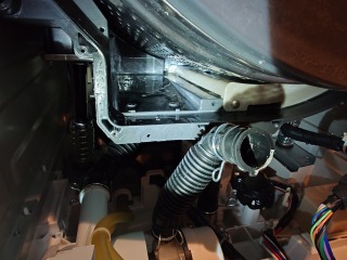 東芝ドラム式洗濯機TW-117V9洗濯槽清掃