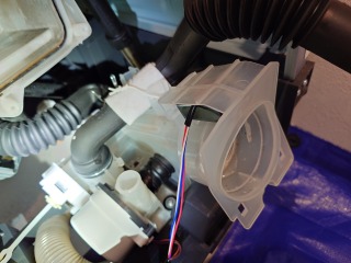 パナソニックドラム式洗濯機NA-VX3800排水ユニット清掃