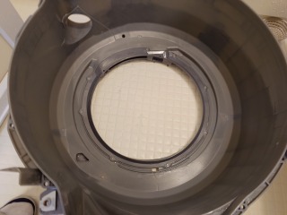 パナソニックドラム式洗濯機NA-LX113B脱水受けカバー清掃