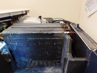 パナソニックドラム式洗濯機NA-VX300Bヒートポンプユニット清掃