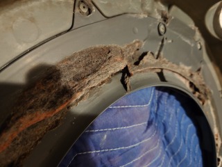 パナソニックドラム式洗濯機NA-VX300B脱水受けカバー綿ぼこり