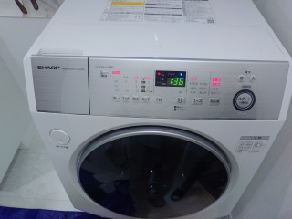 シャープドラム式洗濯機ES-H10C