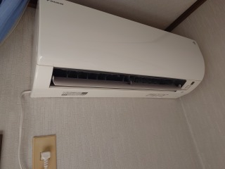 ダイキンエアコンAN22WES