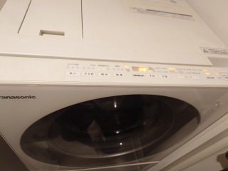 パナソニックドラム式洗濯機NA-VG710