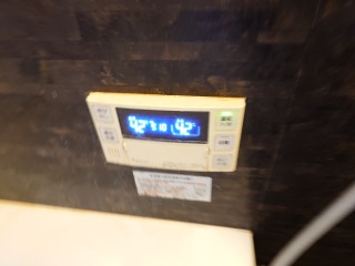 横浜市浴室洗浄リンナイガス給湯器