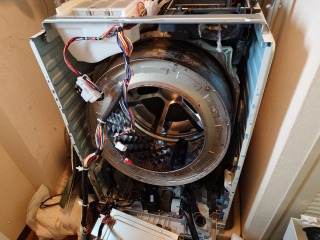 パナソニックドラム式洗濯機NA-SLX12B分解