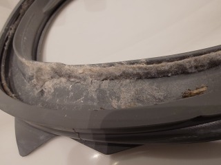 パナソニックドラム式洗濯機NA-LX129B窓パッキン汚れ