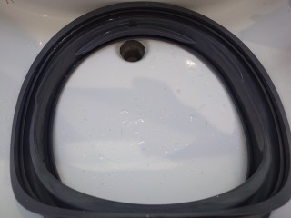 パナソニックドラム式洗濯機NA-VX8600窓パッキン洗浄