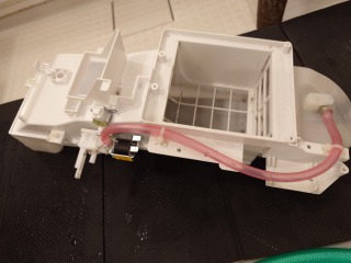 東芝ドラム式洗濯機TW-127XP3風路分解