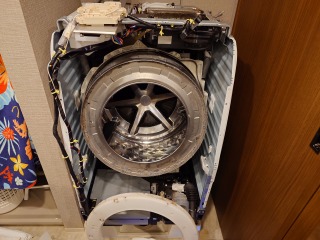 パナソニックドラム式洗濯機NA-VX900A分解