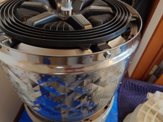 パナソニックドラム式洗濯機NA-VX8900洗濯槽側面