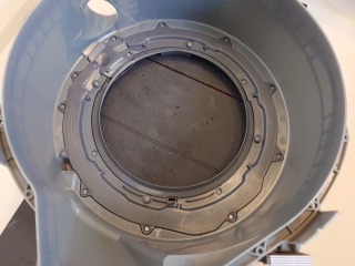 パナソニックドラム式洗濯機NA-VX8900脱水受けカバー交換