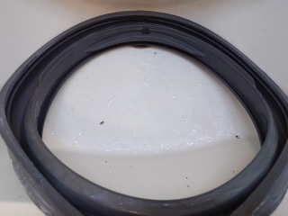 パナソニックドラム式洗濯機NA-VX8900窓パッキン清掃