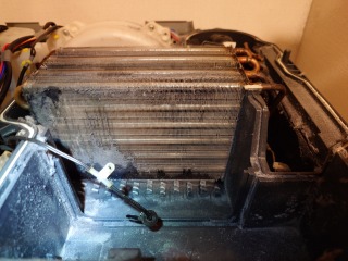 パナソニックドラム式洗濯機NA-VX8800ヒートポンプ目詰まり